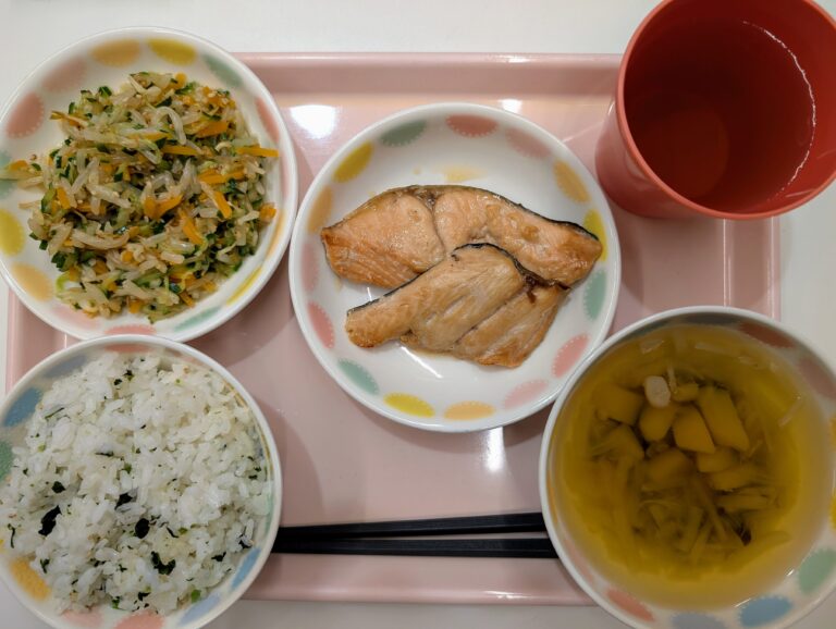 今日の給食(2025/04/22)