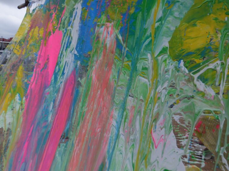 絵の具をたらり・・・