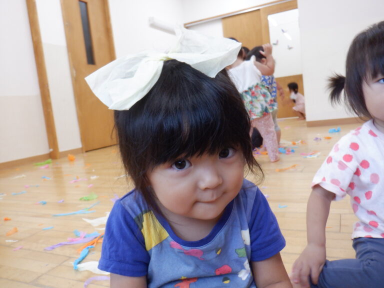 ちぎって、丸めて、詰め込んで