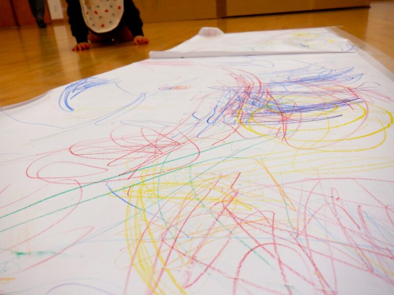 しゅーしゅー、ぐるぐる、てんてんてん