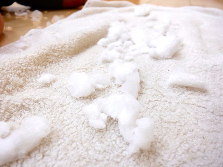 白い昼下がり、タイヤも綿帽子