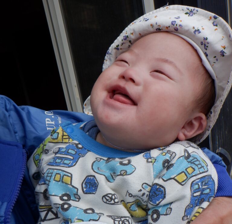 お外って楽しいな