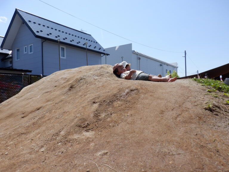 さんさん、じゃばー！