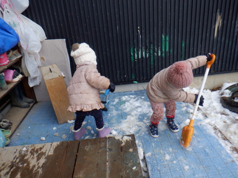 相棒はスコップ！