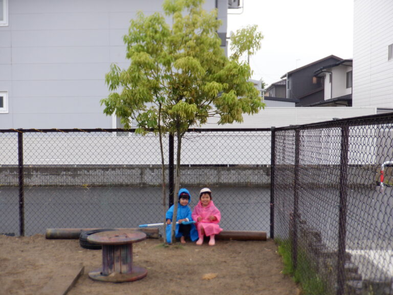 雨の日だって…。