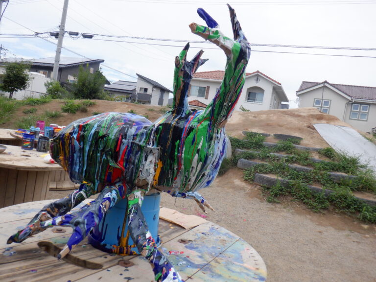 巨大カブトムシ出現！