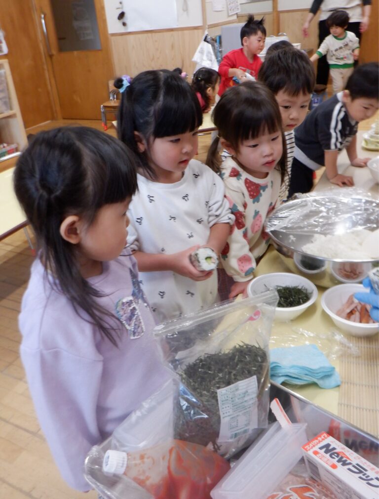 大きなお口でパクッ！！