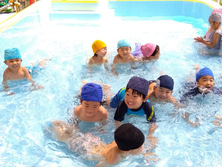 プール遊びが大好きなみかん組さん♪