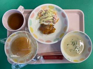 5 月 1 日（水）