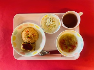 8 月 28 日（水）～誕生会メニュー～