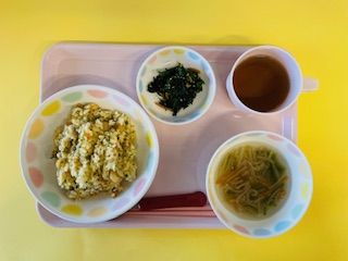 10 月 8 日（火）