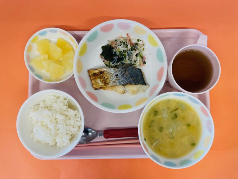 11 月 22 日（金）