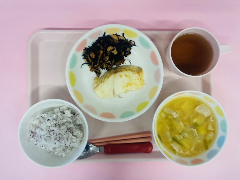 12 月 6 日（金）