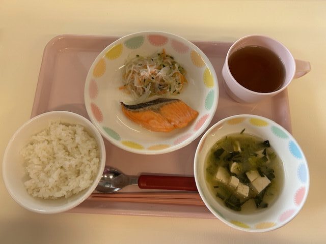 2025年4月1日　　給食