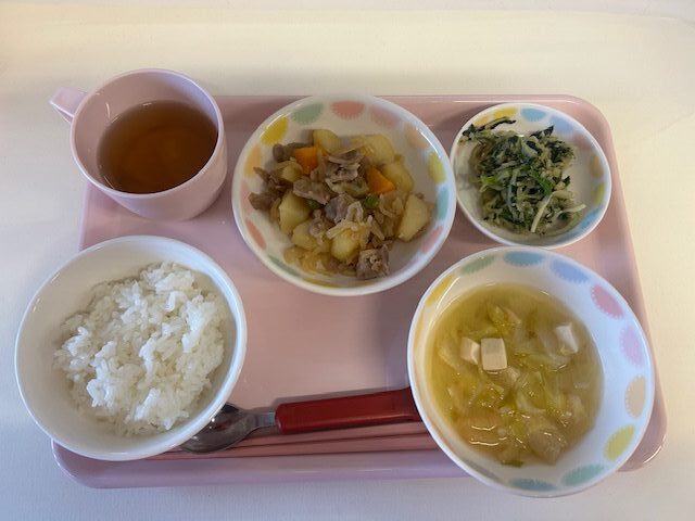 2025年4月23日　　　給食