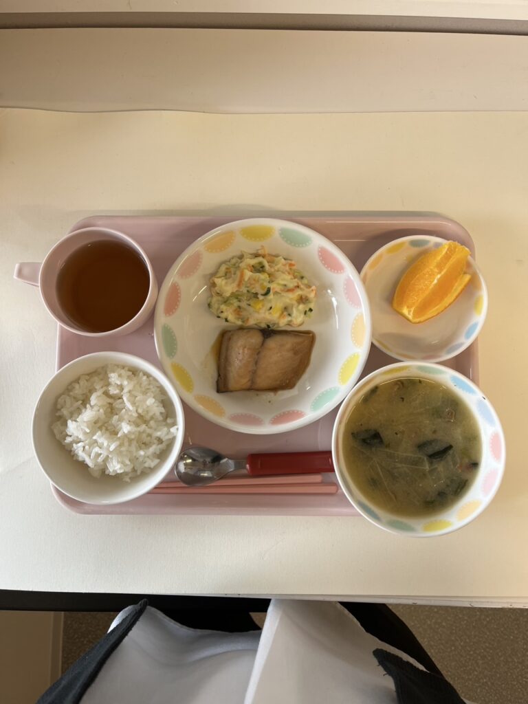 2025年4月25日　　給食