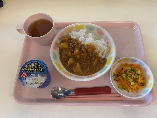 2025年8月18日（月）　　給食