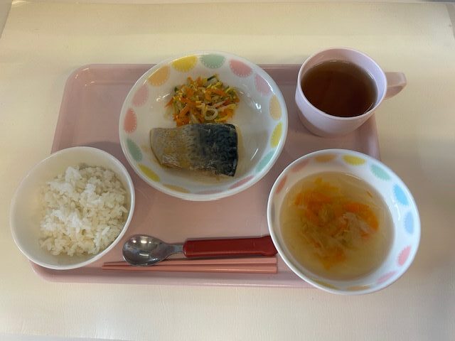 2025年10月28日（火）　　給食