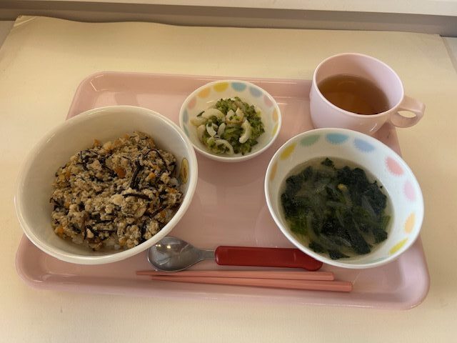 2025年11月1日（土）　　給食