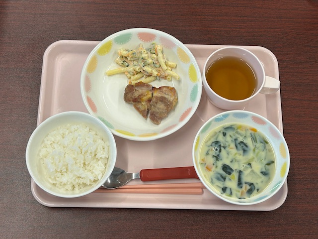 2026年4月20日（月）　　　給食