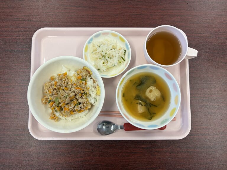 2026年9月19日（土）　給食