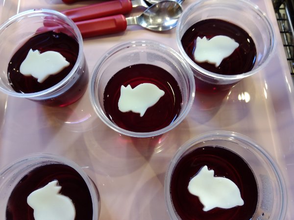 今日の給食・おやつは…🎑