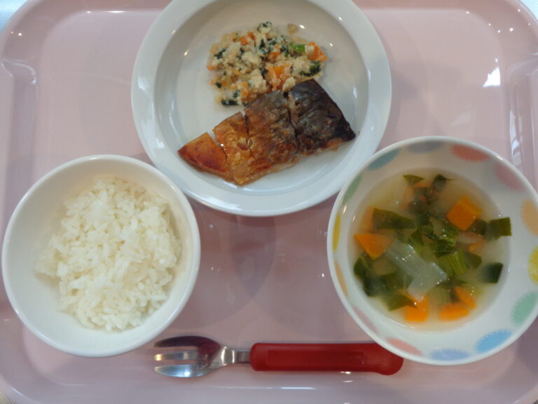 ７月　２３日　給食