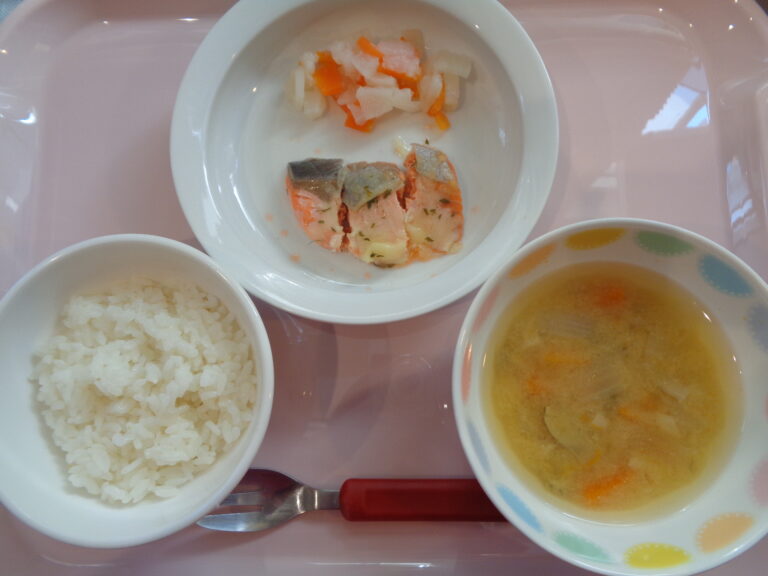 2024年12月12日　　給食