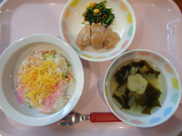 2025年3月3日　　給食（ひな祭りメニュー）
