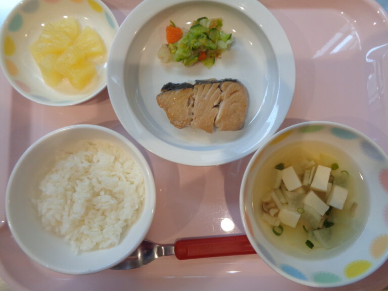３月４日　給食