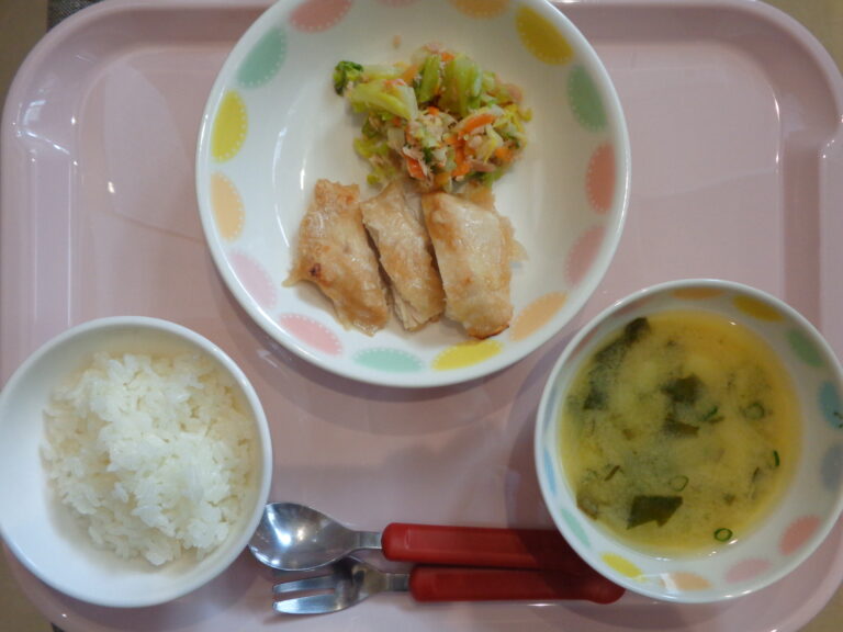 ３月５日　給食