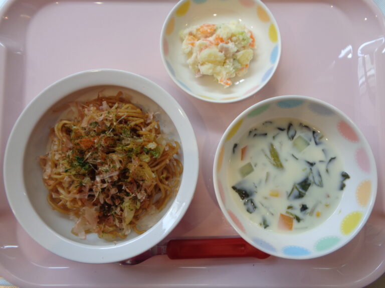 2025年3月21日　　　給食