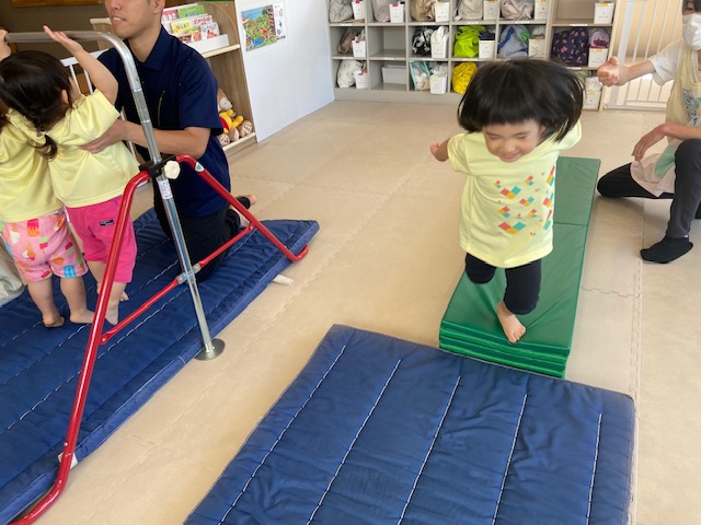 今日は体操教室