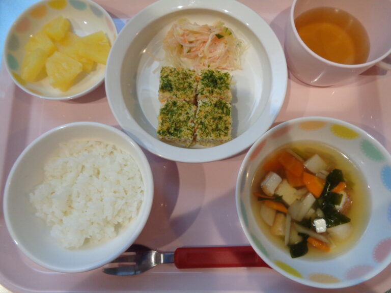 ８月４日（月）