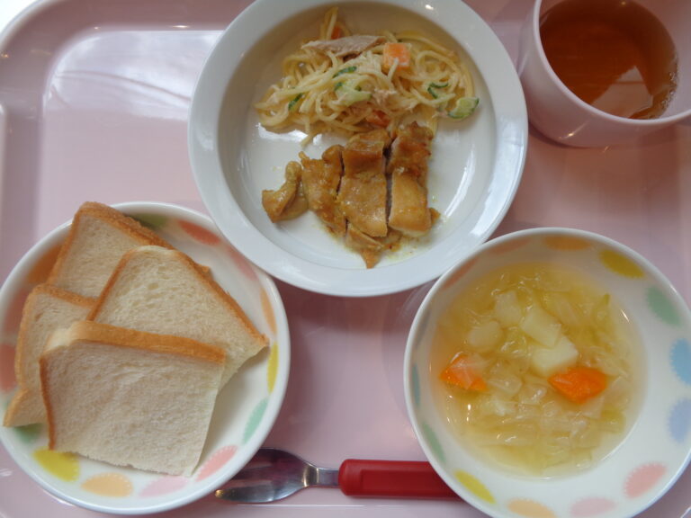 ８月 12日（火）