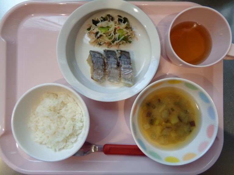 11月 28日（金）