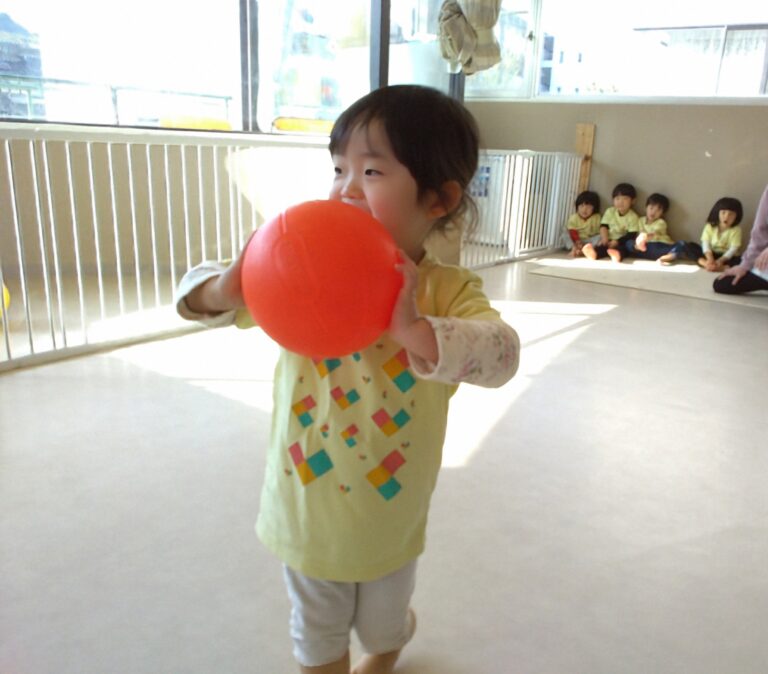 にげて　にげて！