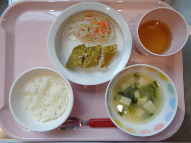 ４月３０日（木）