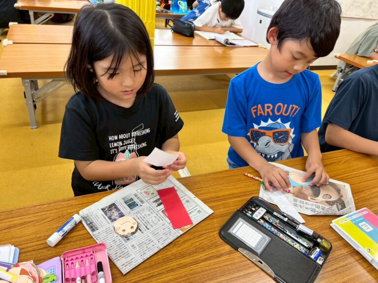 季節の壁面工作『七夕短冊🎋』
