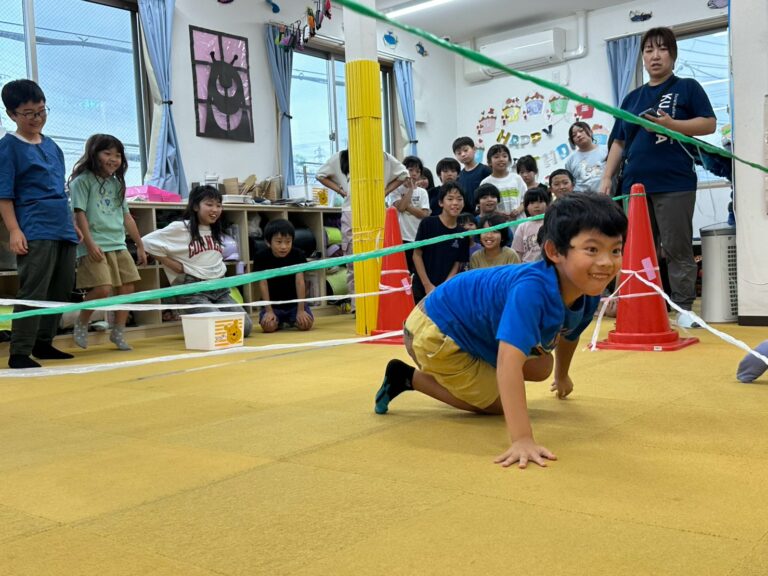 みんな遊び『レーダーに当たるなゲーム』🔫