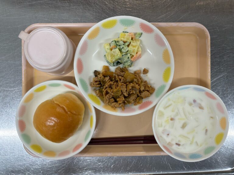 11/27　今日の給食