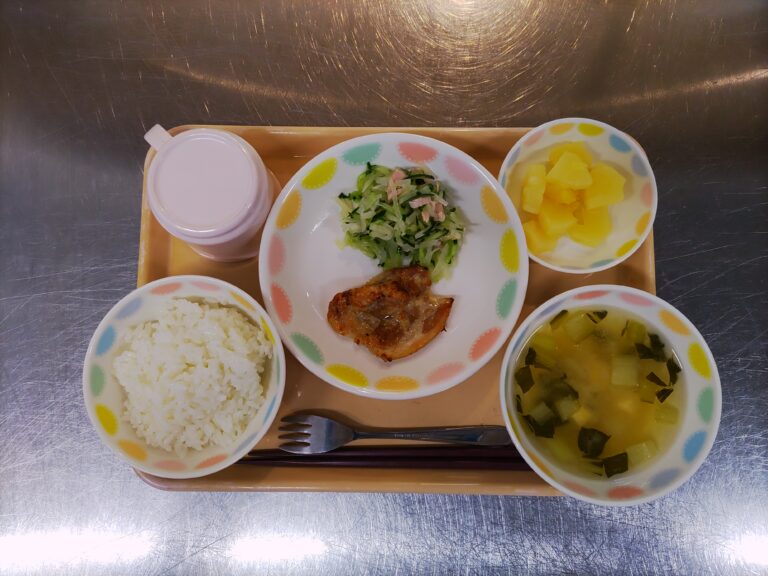 2/25　今日の給食