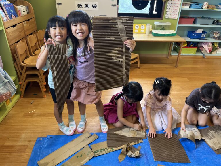 【くじら】ダンボール遊び第2弾！〜片面ダンボール作りに挑戦〜