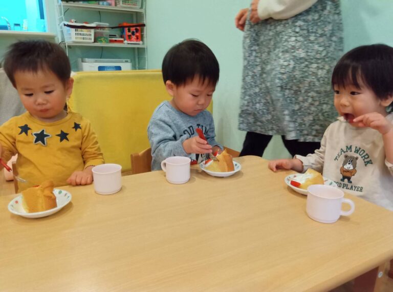 クリスマスケーキパーティ🎂