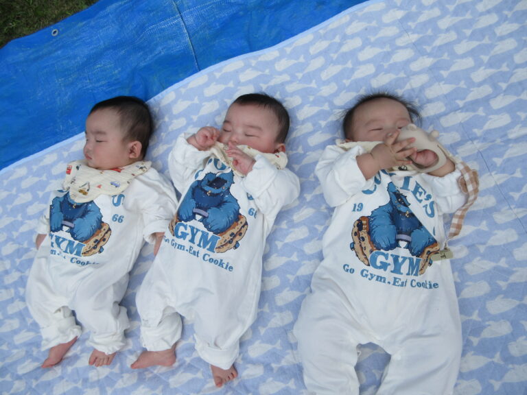 なかよしくじら広場