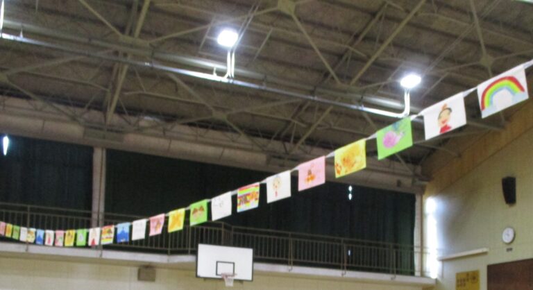 頑張ったどんぐりマンのみんな🍂(2歳児 あめ組)