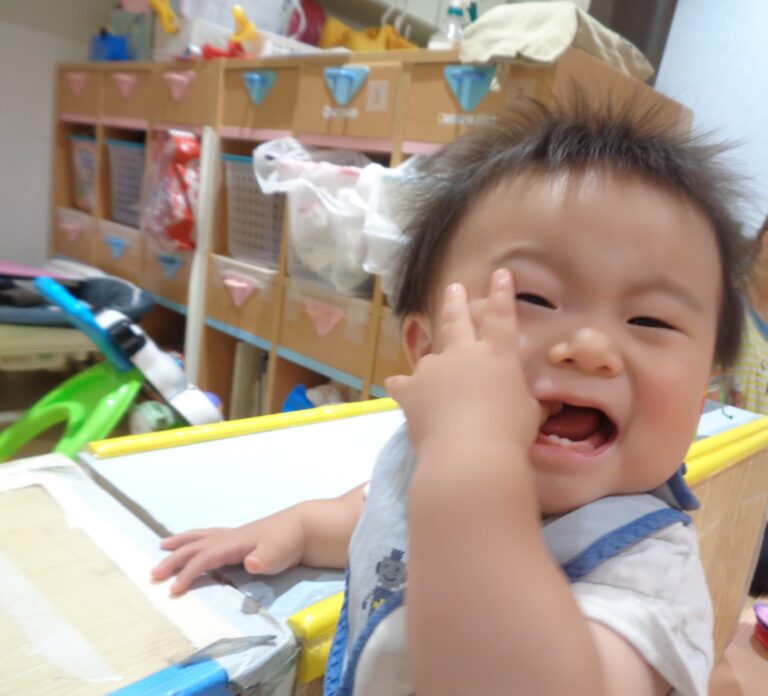 ほっこり話💕(０・２歳児　うみ・あめ組)