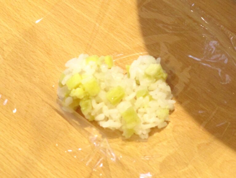 お米クッキング②～ついに完成、おイモご飯！～