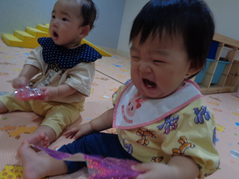 夏といえば、、、？（０歳児　うみ組）