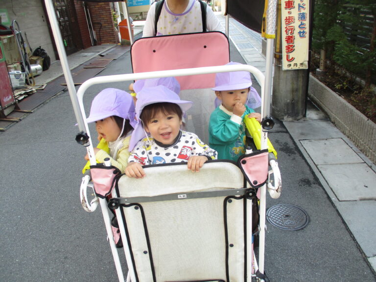 ニコニコなお花見へ☺🌸（１歳児　だいちぐみ）